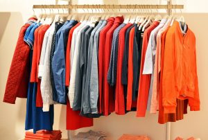 Leia mais sobre o artigo Como conseguir fornecedores de roupas: conheça 3 formas