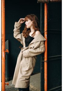 Leia mais sobre o artigo Como usar trench coat no inverno?